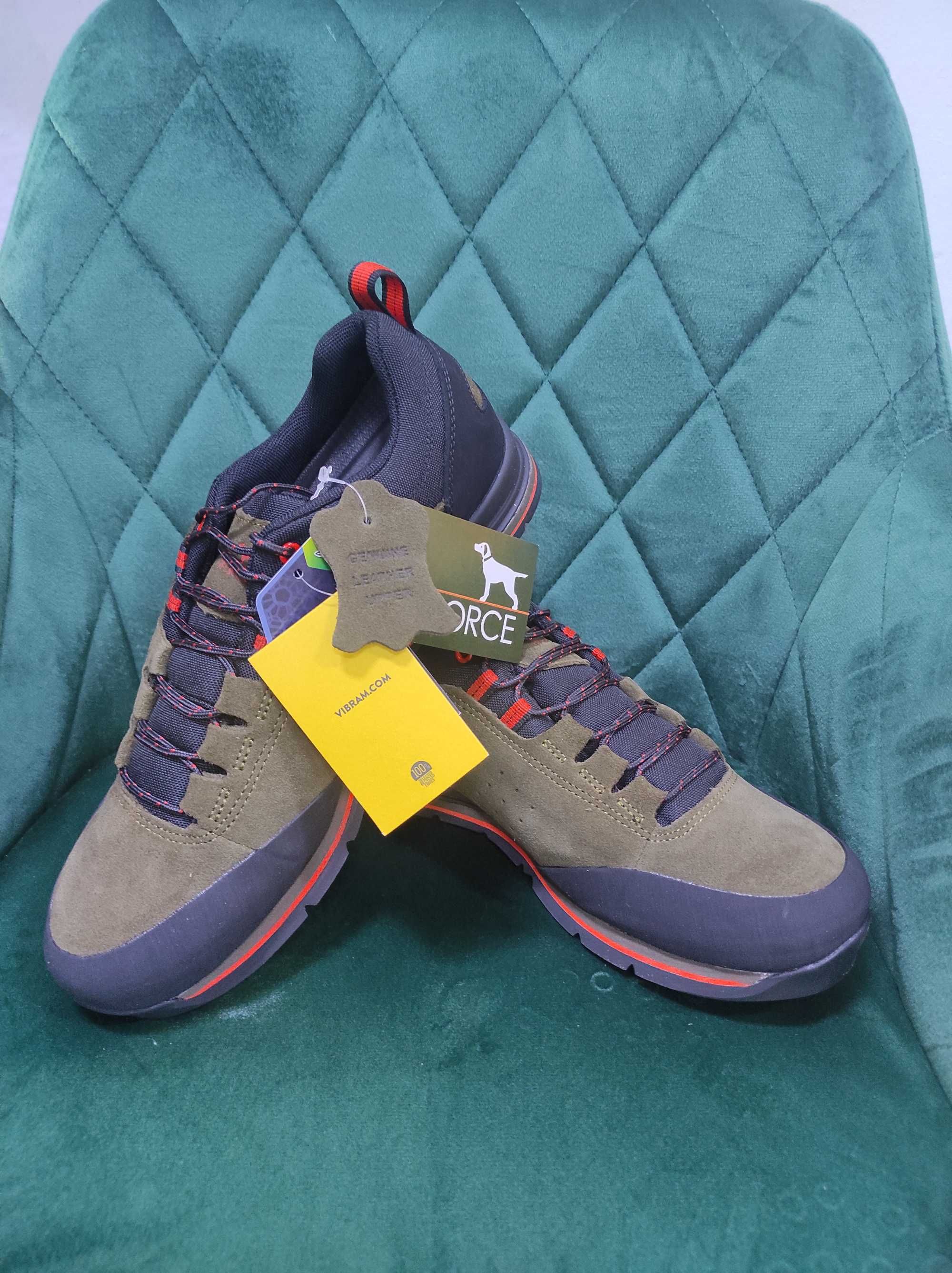 Pantof piele intoarsa, impermeabil, talpa Vibram, marca Parforce