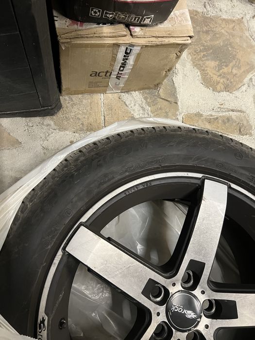 Джанти 20 цола 5х120 Brock B35 с гуми pirelli 255 55 20 dot 24