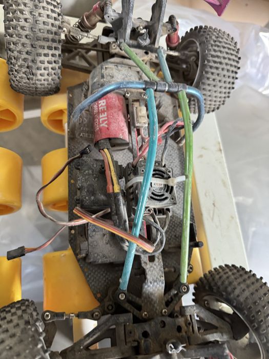 Rc колички 2бр здрави