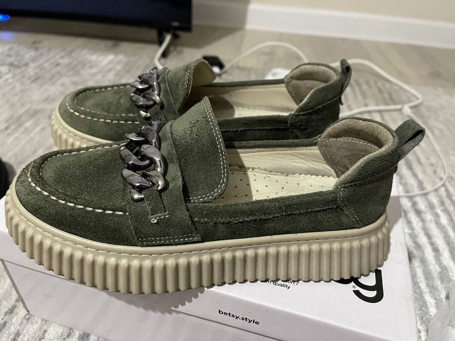 Детская обувь. Натуральная замша и кожа.