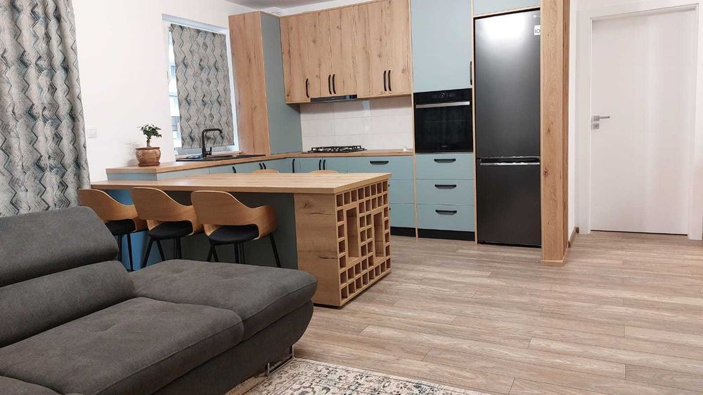 De vanzare apartament 3 camere Maurer