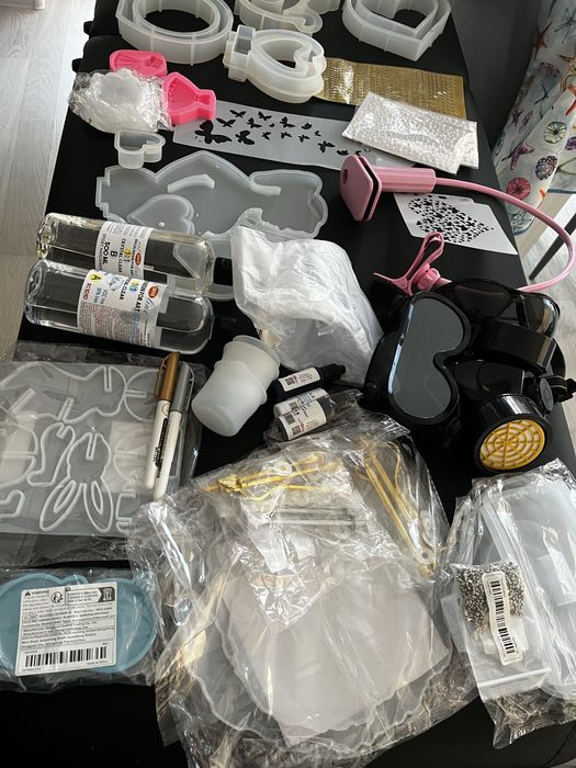 Rasina epoxidica, matrite si accesorii