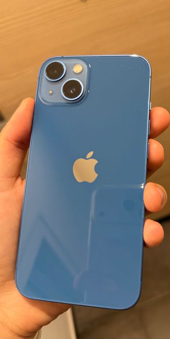 iPhone 13 - отлично състояние