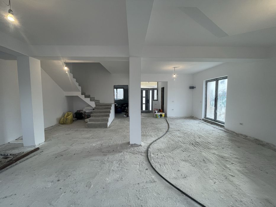 Casă tip duplex P+1+Pod – 220 mp  – Central Tunari – Comision 0%