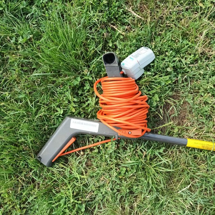 Trimmer iarba, gazon electric Flymo Multi Trim 200. Fabricatie UK