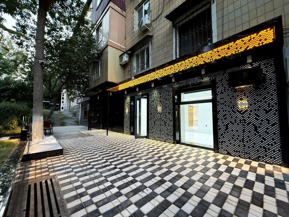 Аренда нежилого помещения под офис,бутик,магазин | Цум, Бон кафе | 92к