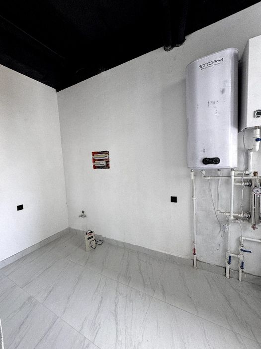 Сдается в аренду 3-х этажный бизнес-центр.