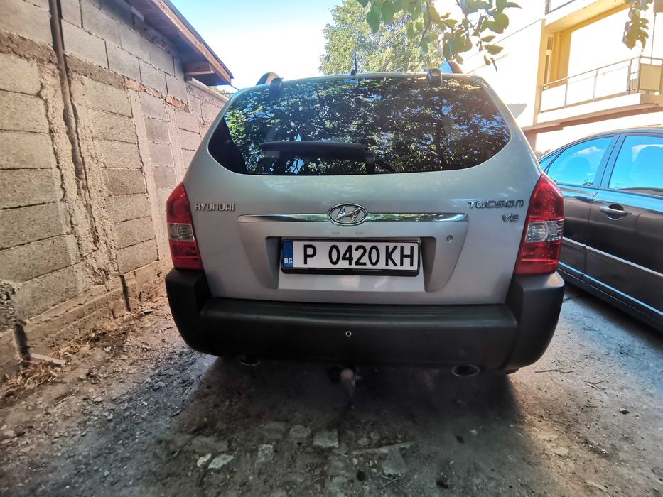 Hyundai Tucson 2.7 V6 173 к.с. газ/бензин, автомат