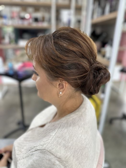 Servicii de coafura in Timisoara tuns vopsit coafura ocazie tratamente