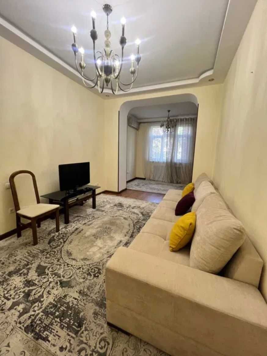 (Добрый) парк Бобура, 65 м², 2/1/5, Просторная, Уютная