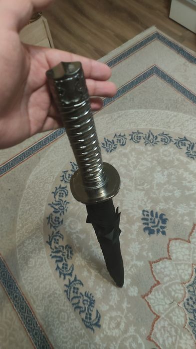 Зонтик с рукоятью от катаны