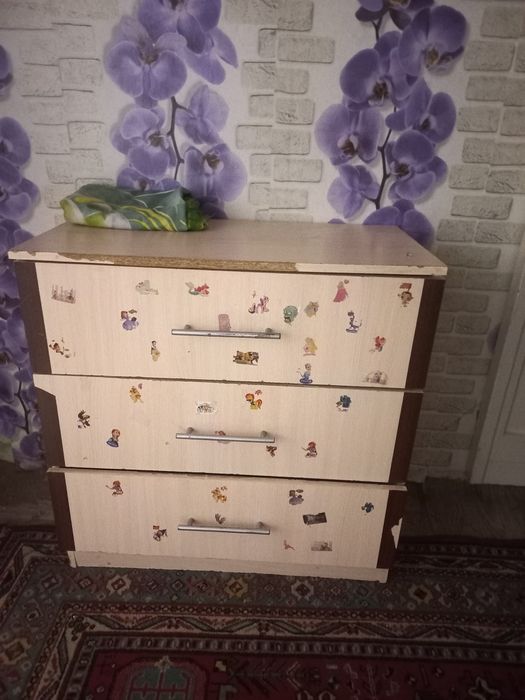 Срочно продам комод