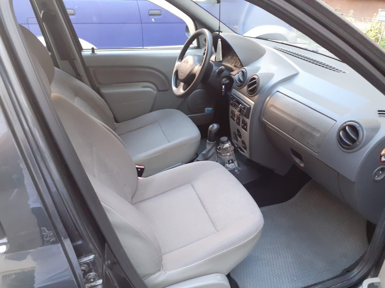 Vand Logan 1.4 MPI, an 2007, 127.000km, Orastie