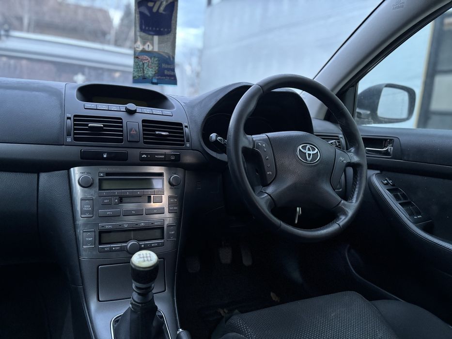 Toyota Avensis T25 2.2 d4d тойота авенсис