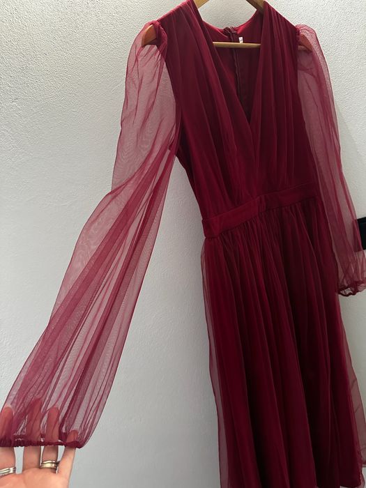 Rochie midi cu maneci din dantela