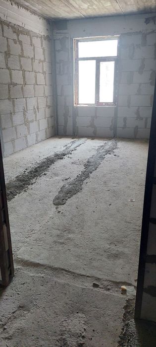 Srochno Beltepada kvartira sotiladi, novastroyka