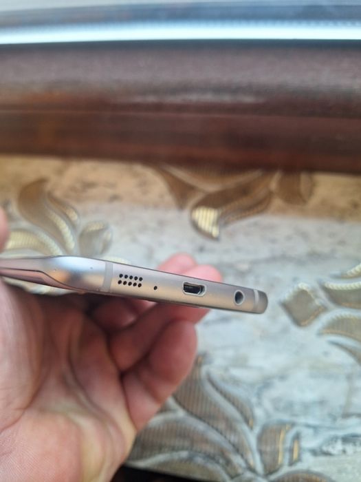 Samsung Galaxy S7 edge