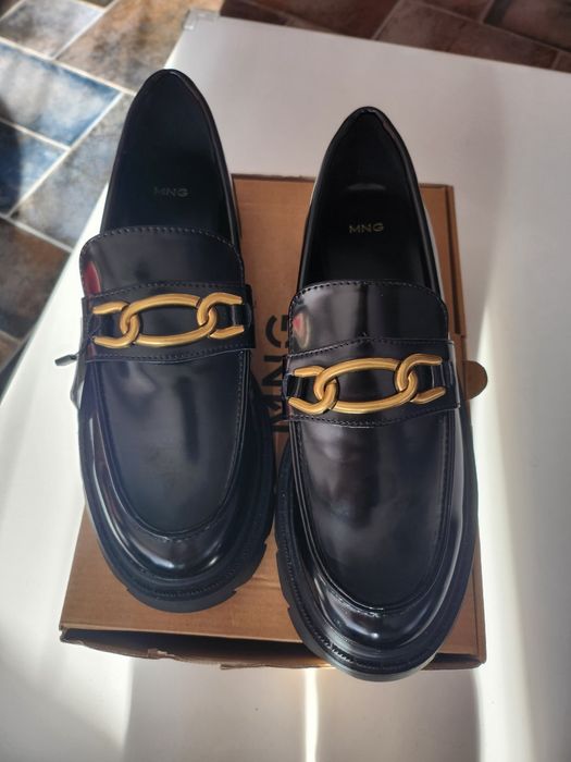 Дамски лоуфъри Mango нови с етикет, номер 40