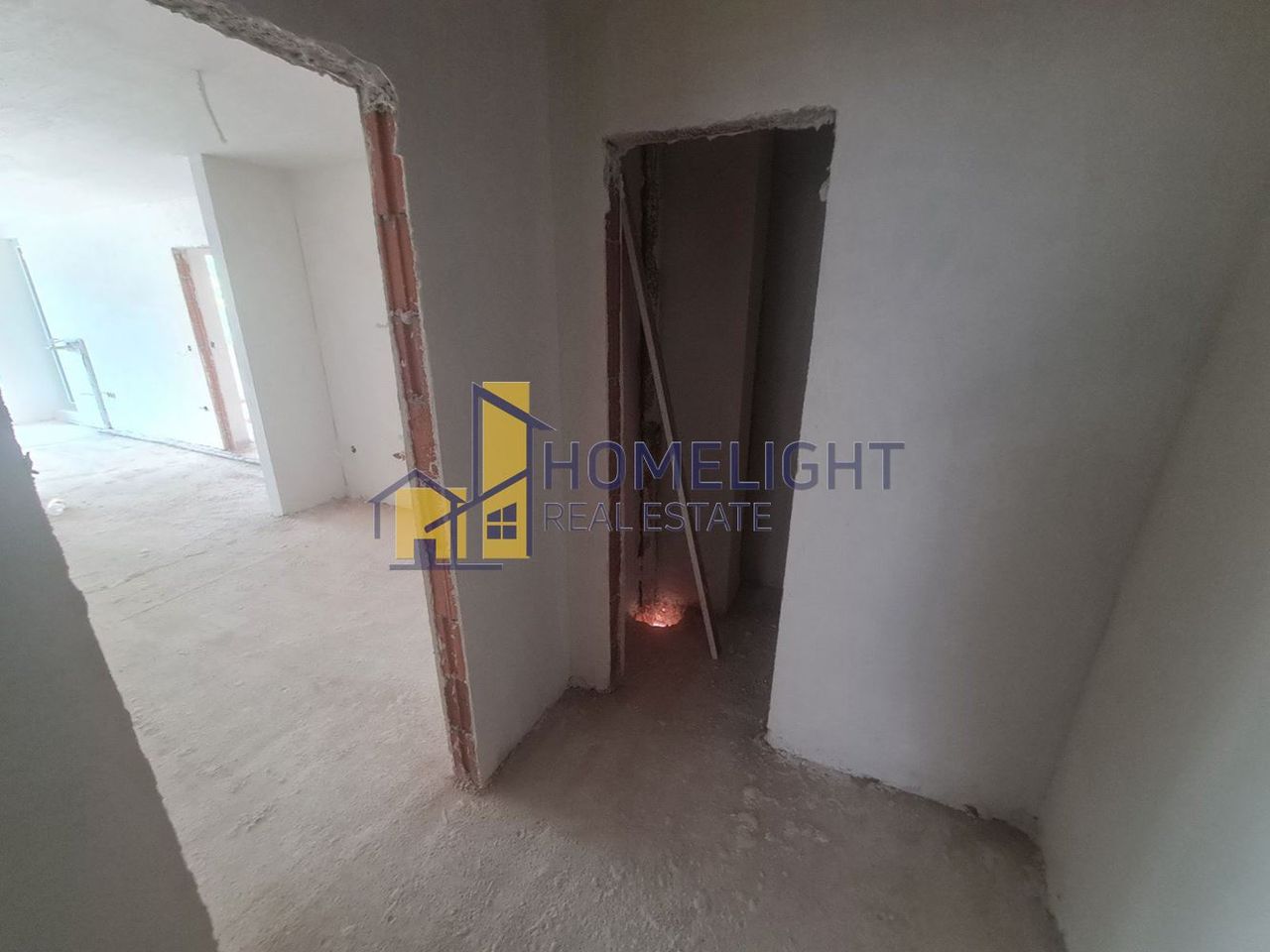 Продава се Тристаен апартамент в София, Кръстова вада - 92 кв.м за 1941 €/кв.м - Снимка #6