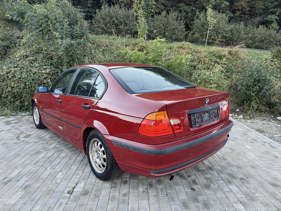 BMW Seria 3 118i E46