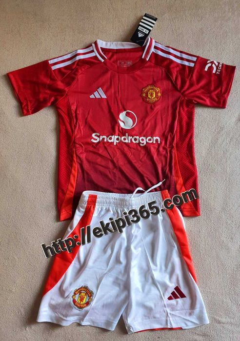 Манчестър Юнайтед детски футболен екип