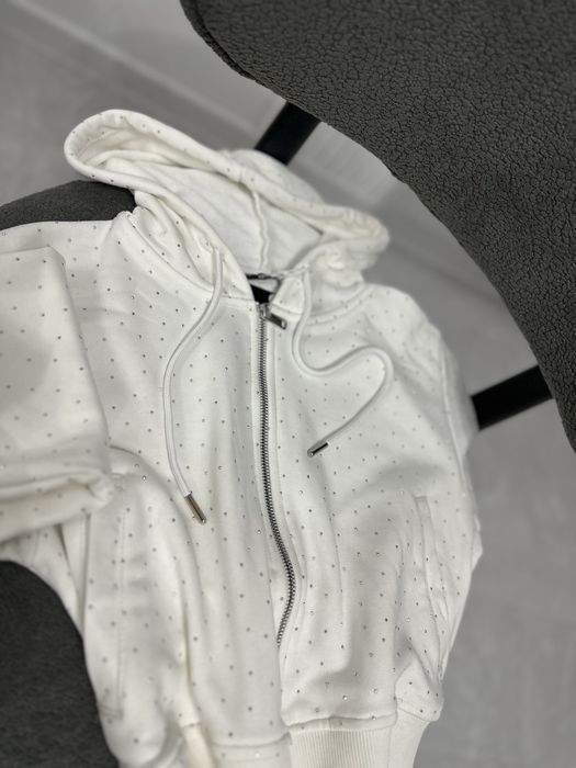 Памучно горнище с камъни