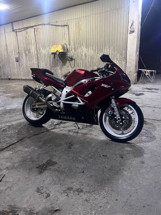 Мотоцикл Yamaha R6, 2002 йил, 600 куб