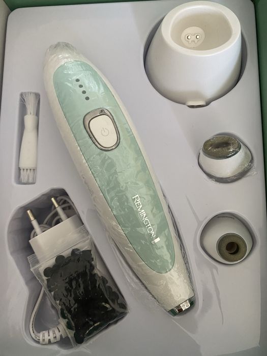 Диамантено микродермабразио Remington REVEAL MD3000