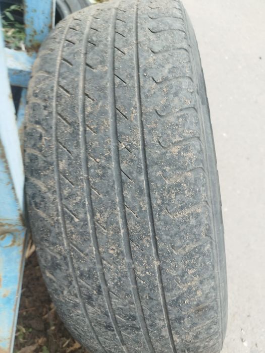 Продам шины 215/60/16