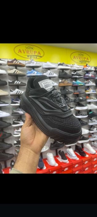 Adidasi Versace calitate premium