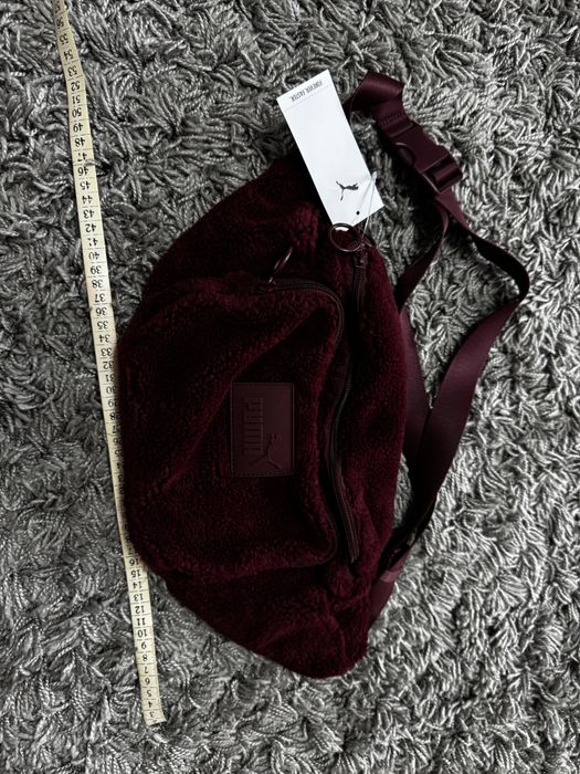 Nou cu eticheta:Borseta/genta Puma