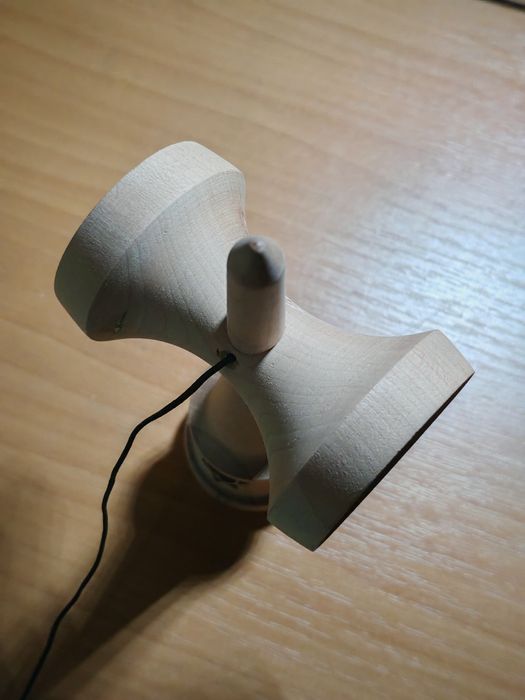 Sol kendama (doar kenul)