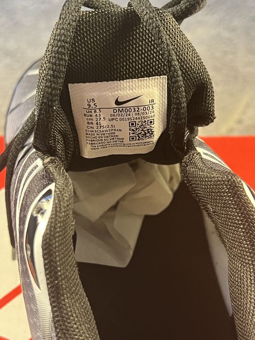 Чисто Нови Nike Air Max Plus Маратонки - 43 Номер