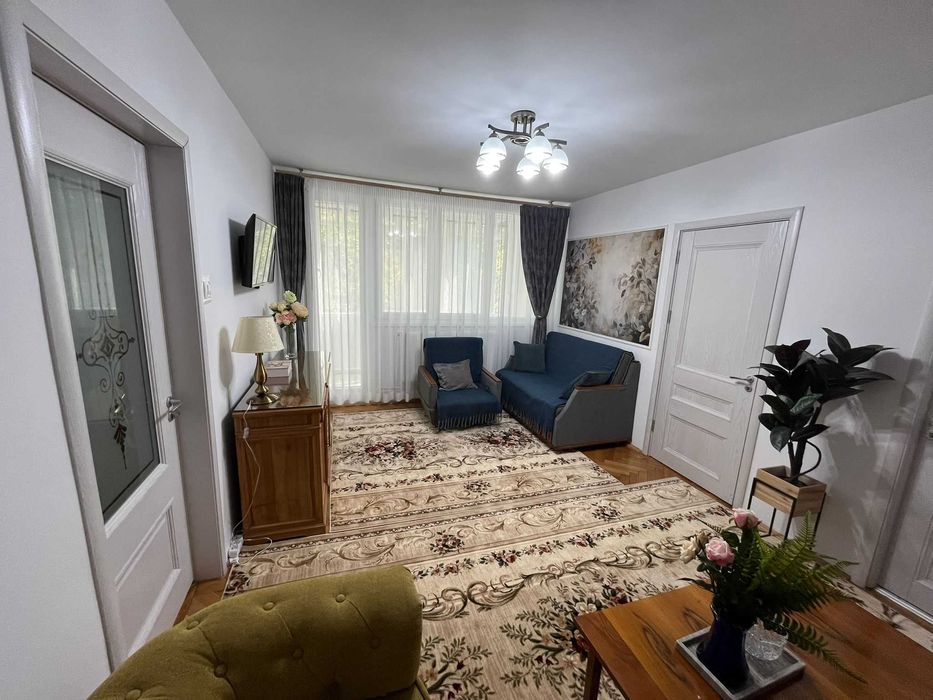 Inchiriere apartament 2 camere semidecomandat, Tiglina 1