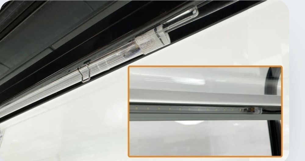 Vetrina xaladelnik siz xoxlagan razmerda xitoyzavot garantiya 1yil