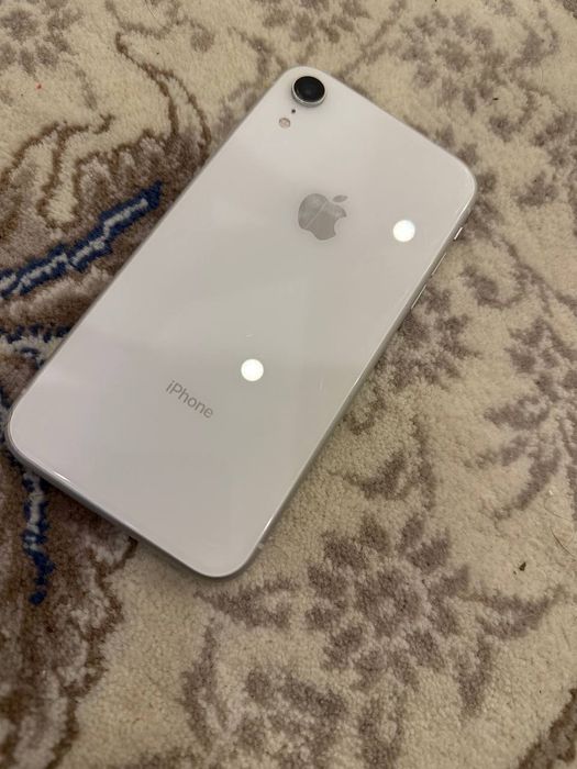 Продаётся Iphone XR отличном состоянии почти идельном айфон ayfon