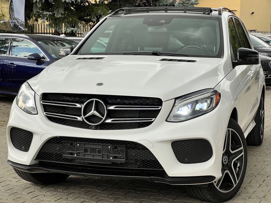 Mercedes-Benz GLE 3.0 Benzina | 333 CP | Pachet AMG | Garantie 12 luni | Finantare |