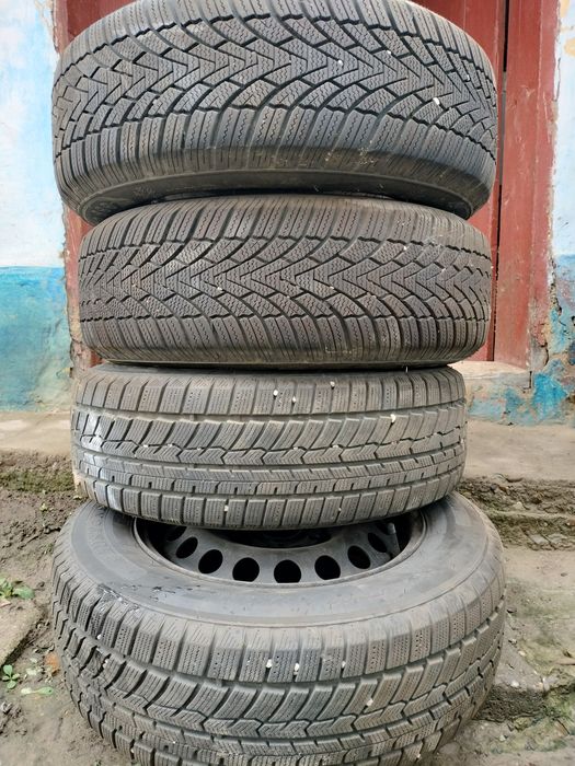 Vând roți de iarnă