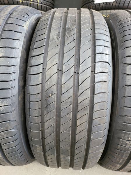 225/55/18 Michelin 4piese