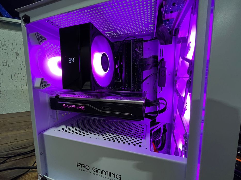 Unitate Pc Gaming i7 32 gb ddr4 ssd hdd video amd 8gb