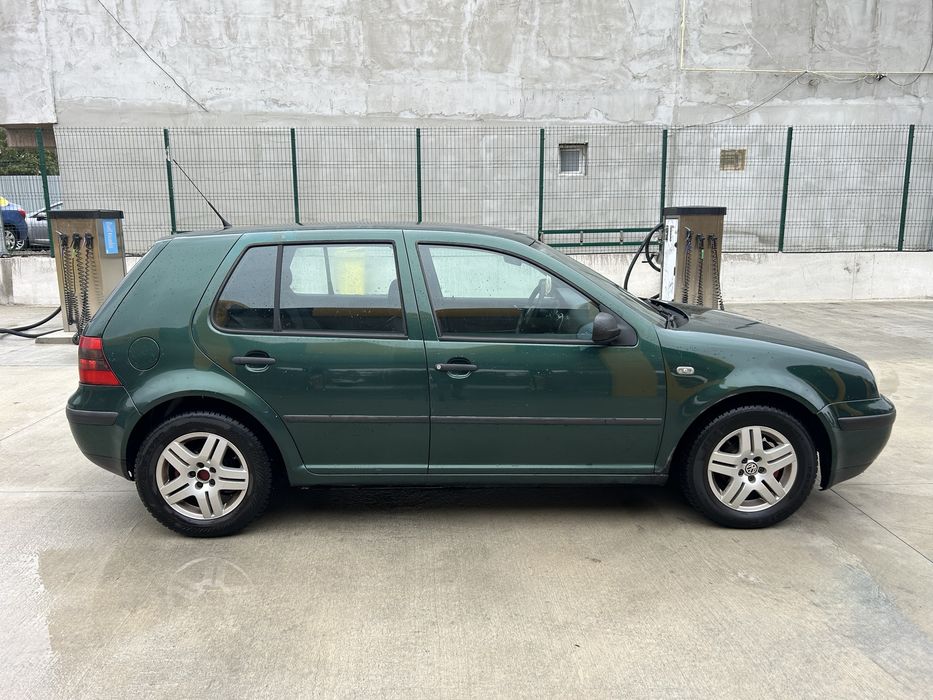 Vând Golf4, 1.6-16V