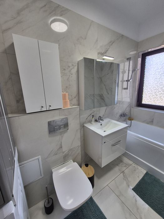 Închiriez Apartament 2 camere VAMT - Ploiesti Podu Inalt Vest
