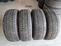 4 Anvelope de IARNA 225.60.17 'Hankook'[dot2020] ; stare foarte buna