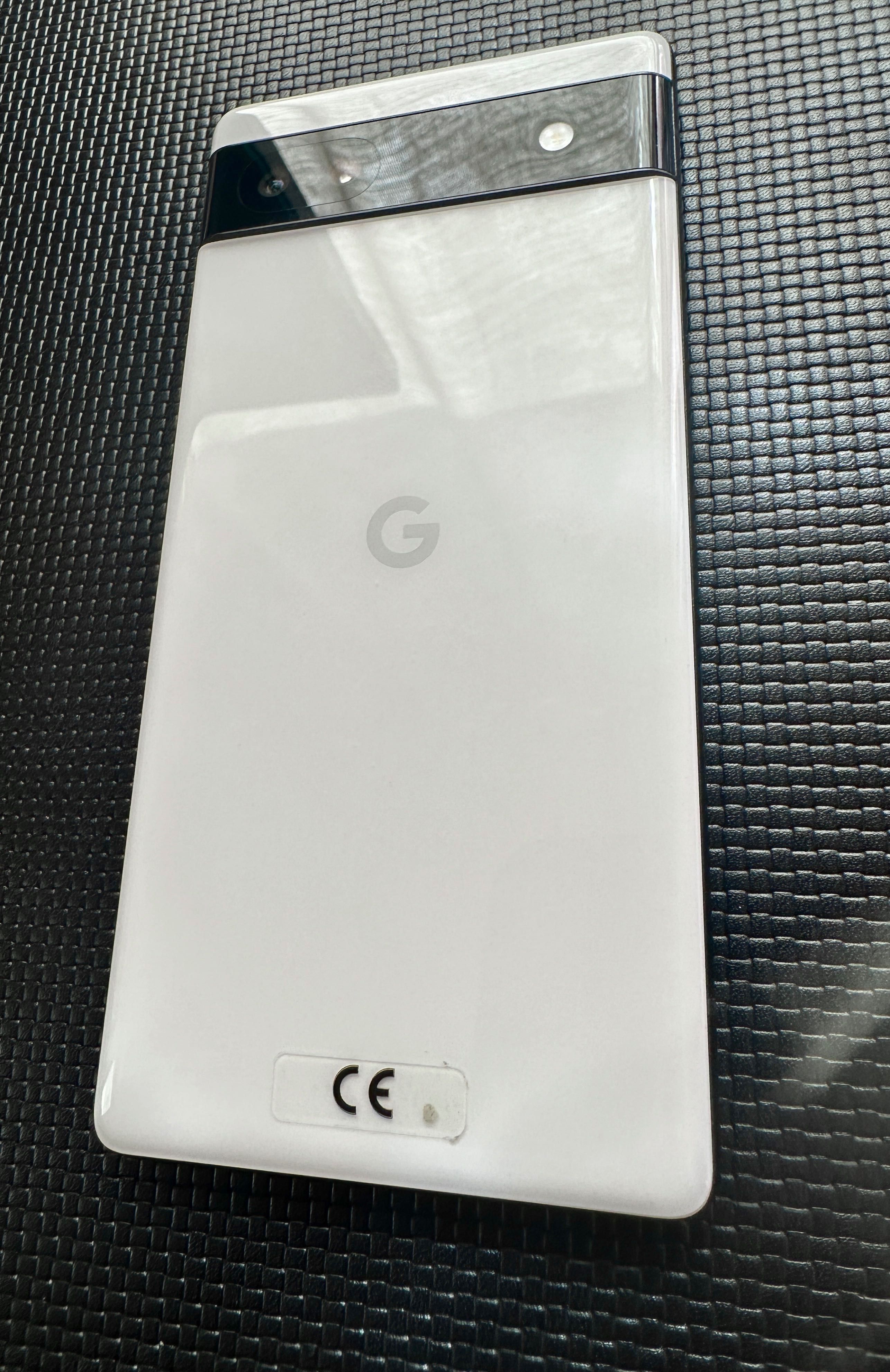 Google Pixel 6A White Nou 10/10/ 128 Gb / 6 Gb Ram / Liber de rețea