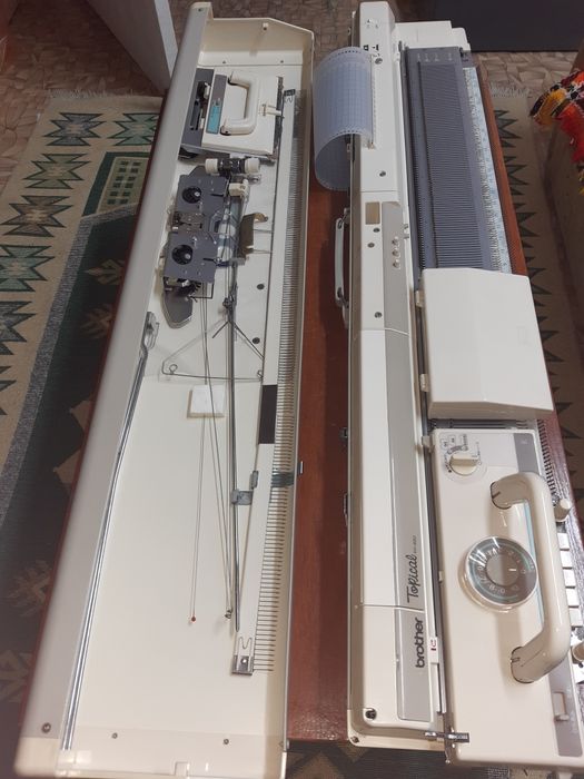 Вязальная машина Brother kh 920+AYAB