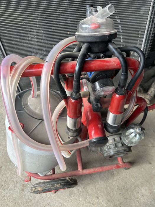 Дойка каров,гаранияси бор.