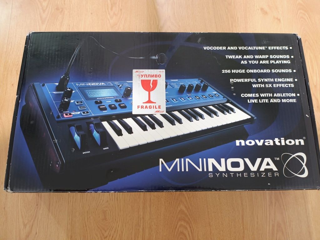 Novation Mininova