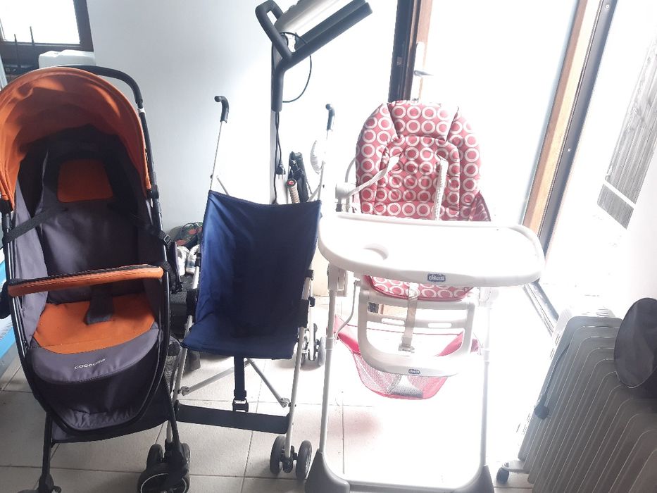 Vand doua carucioare copil