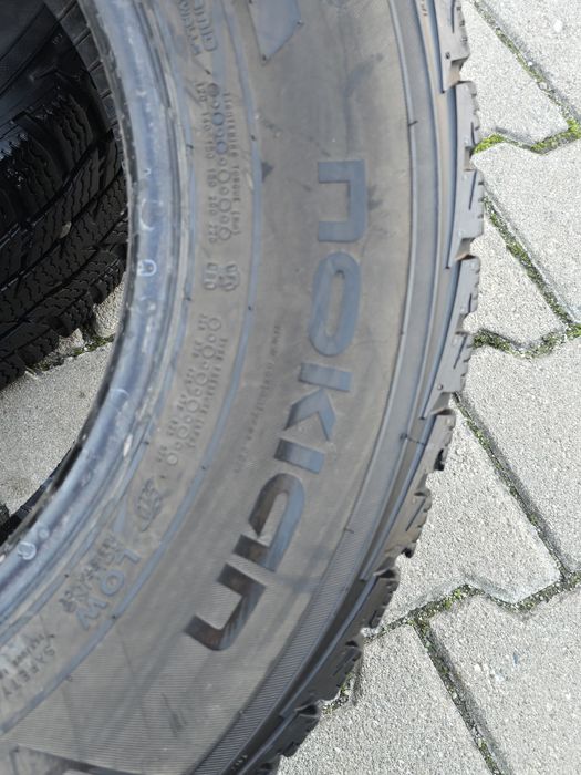 205 75 16c nokian
