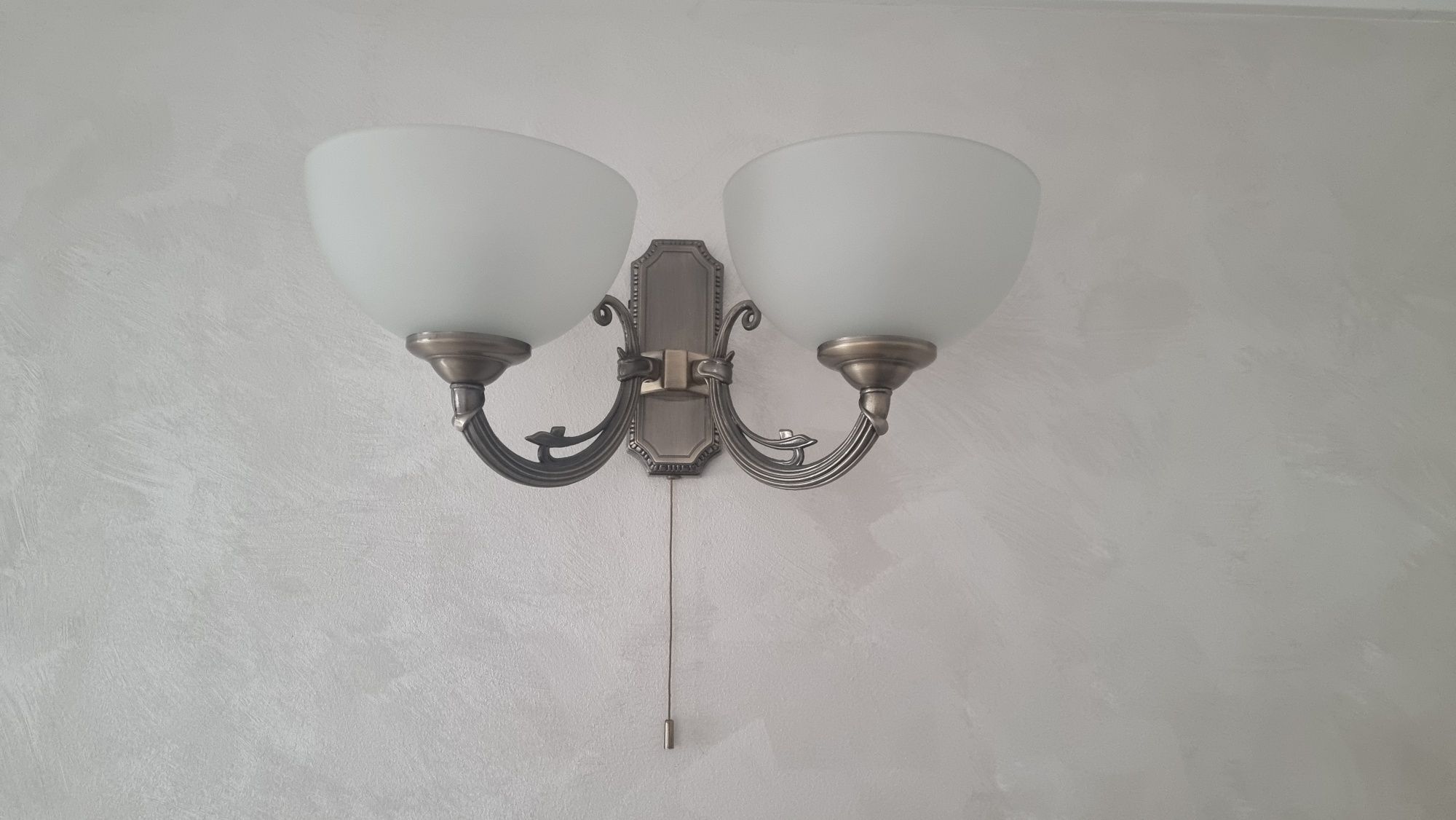 Vand doua candelabre Windsor Pendant + doua aplice din aceeasi gama